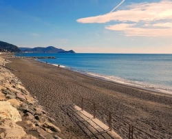 [foto di Cavi di Lavagna]